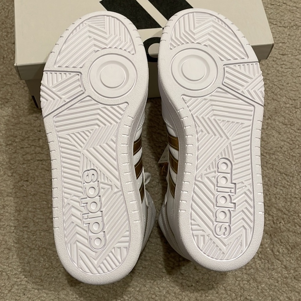 Adidas HOOPS 3.0 MID LIFESTYLE BASKETBALL CLASSIC SHOES women size 7 BNWB - Picture 6 of 8